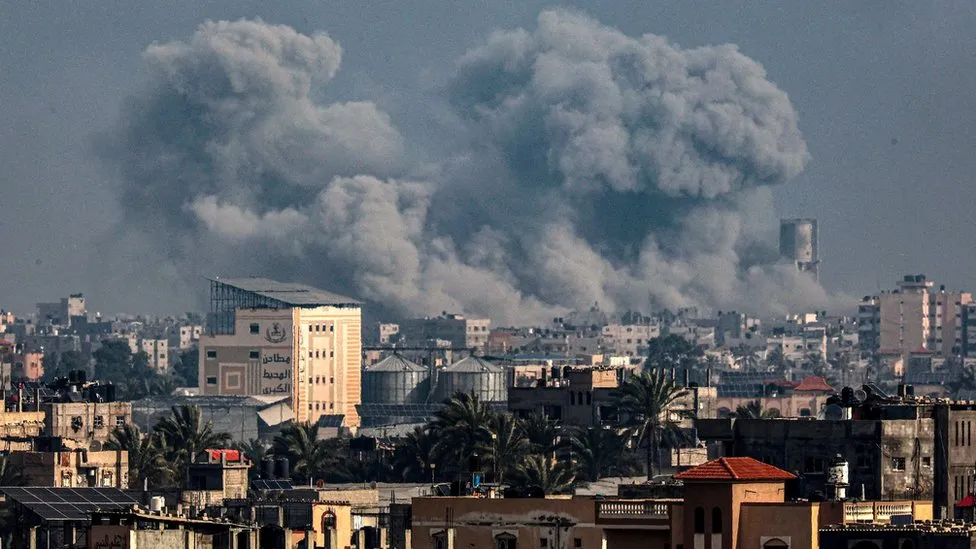 Intense Israeli strikes in south Gaza city as hostages sent medicine