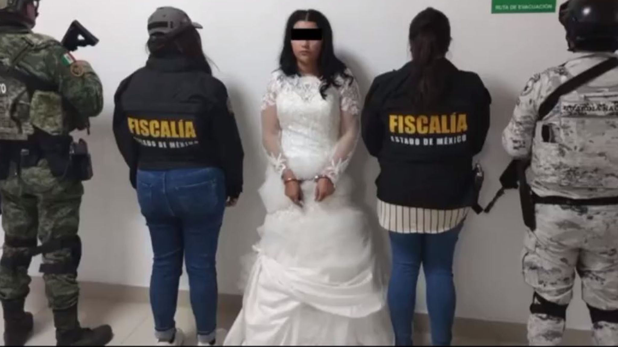 Bride arrested and handcuffed on her wedding day in Mexico