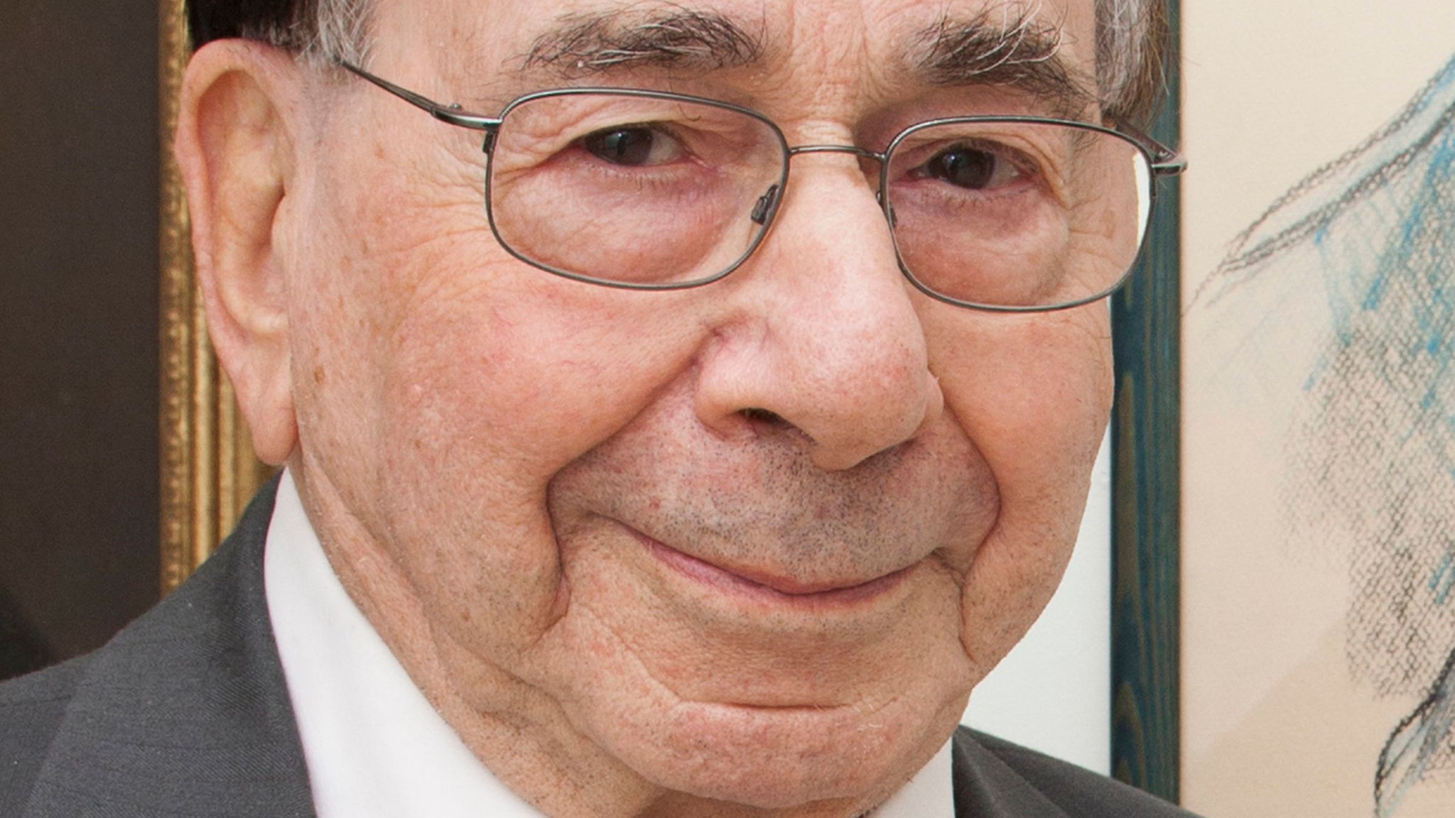 Pioneering surgeon Sir Roy Calne who carried out Europe's first liver transplant dies