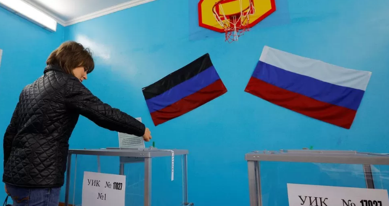 Ukraine war: Russia claims win in occupied Ukraine 'sham' referendums