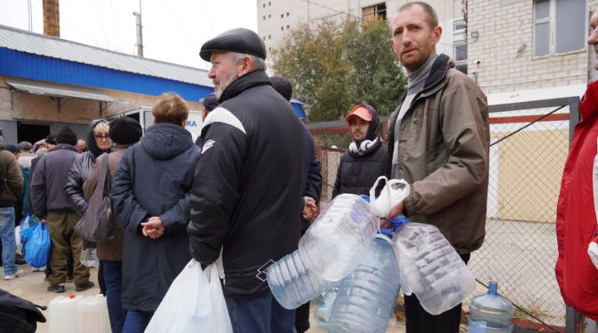 Ukraine war: Tears of relief and joy in Kherson as oppressed Ukrainians cling to their liberators
