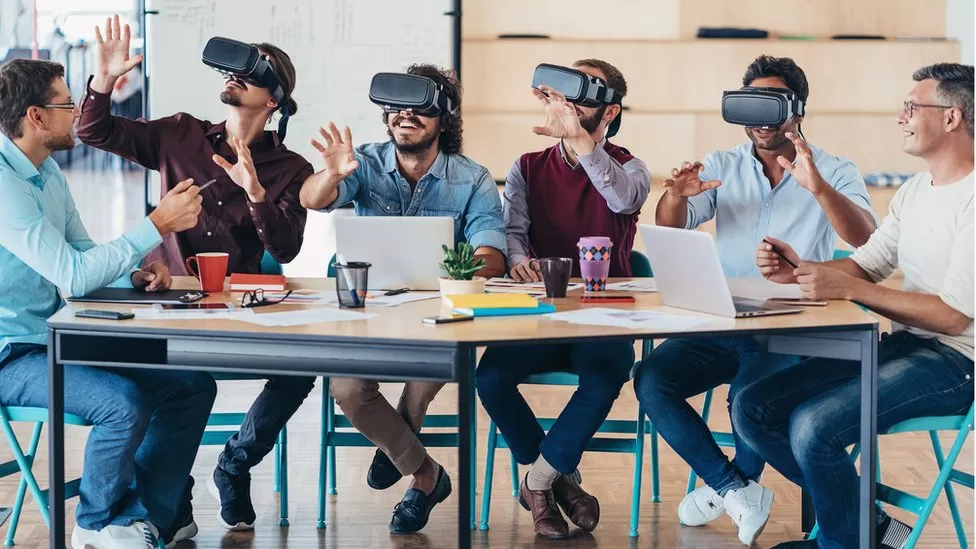Virtual reality brings new vision to workplace training